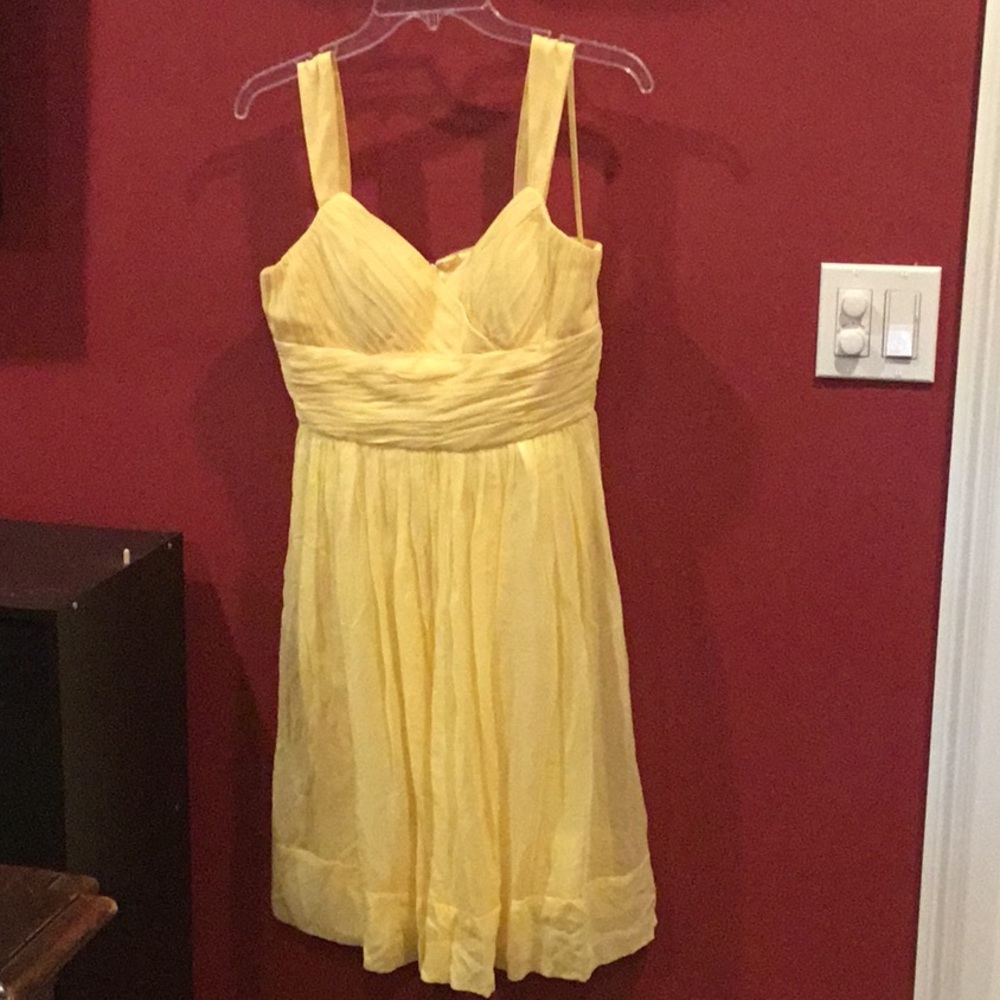 Yellow cocktail dress. Juniors/misses